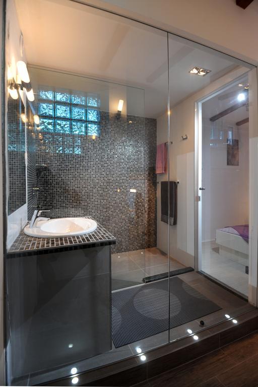 Outlet Apartment *